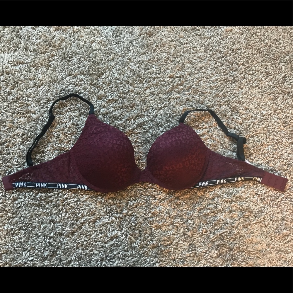 Victoria’s Secret PINK push up bra